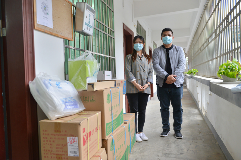 韶关市珠峰人力资源管理有限公司捐赠防疫物资一批.JPG