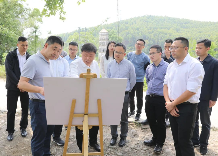 张广晖详细了解万里碧道二期项目规划、建设进展情况.jpg