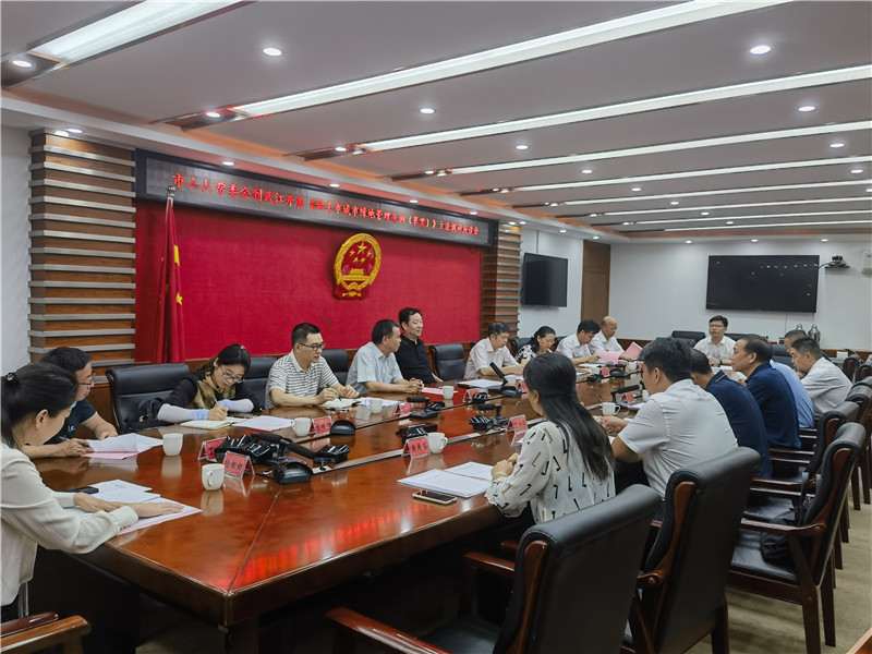 座谈会现场1.jpg