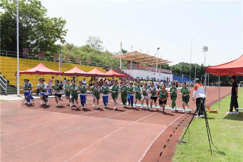 图片3 2024年武江区体育中考开考.jpg