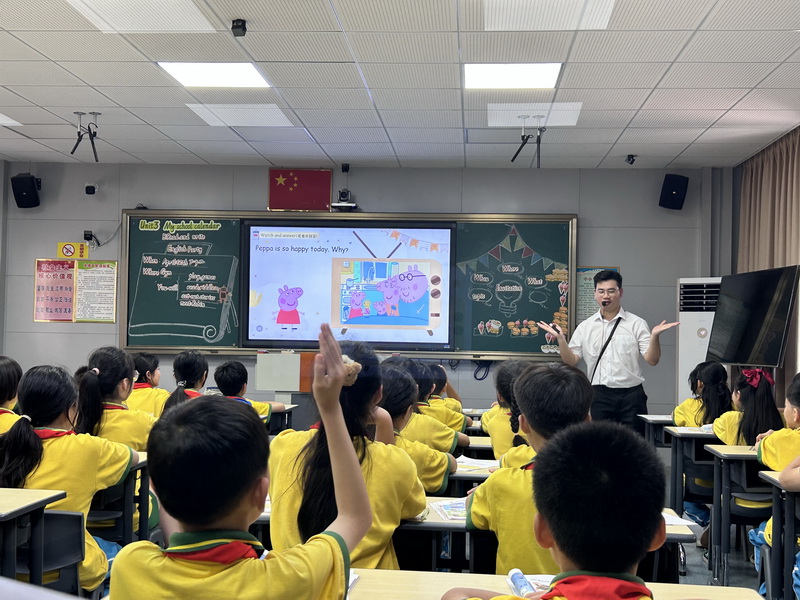 东莞高埗赴韶关武江开展教育帮扶名师送教课堂.jpg