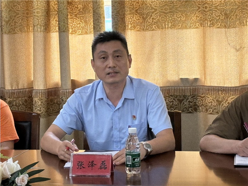 劳模宣讲.jpg
