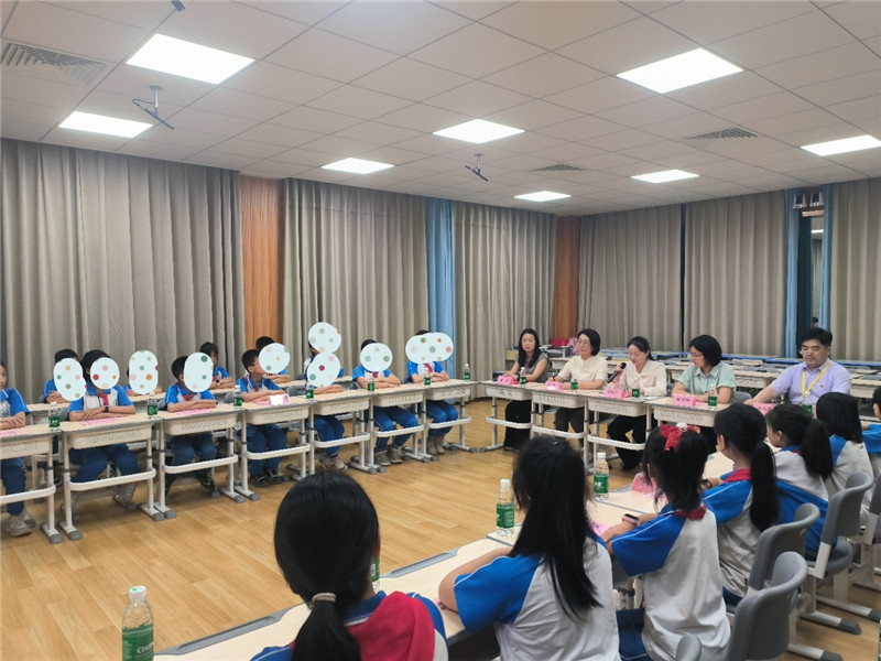 座谈会现场，相片提供者：阳山小学 .jpg