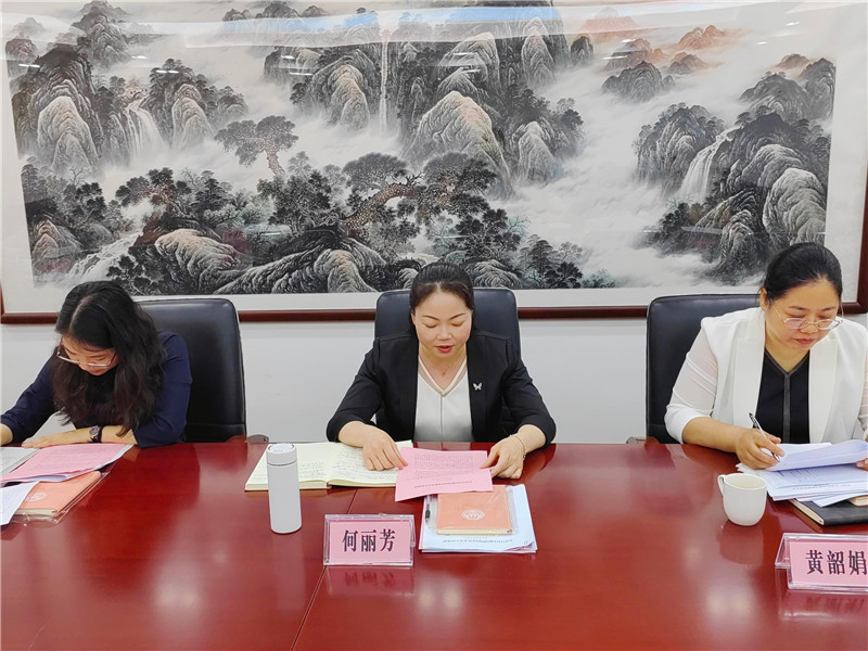 何丽芳副区长讲话.jpg