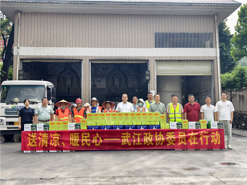 65ac1a54706cdd7b3157476bac70b28.jpg
