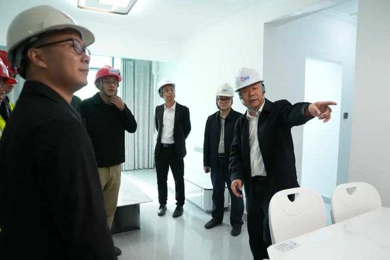 区委书记张广晖到龙归镇调研民生项目建设情况和粮食安全工作