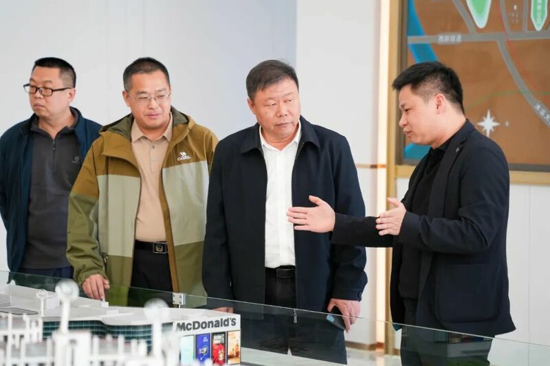 张广晖深入企业宣讲党的二十届四中全会精神并调研企业生产经营、项目建设情况