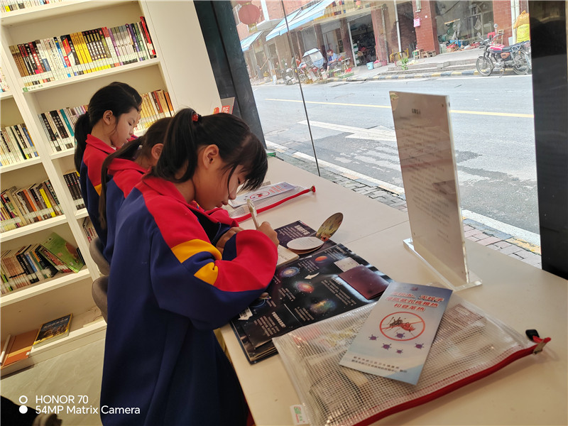 活动现场 (2).jpg