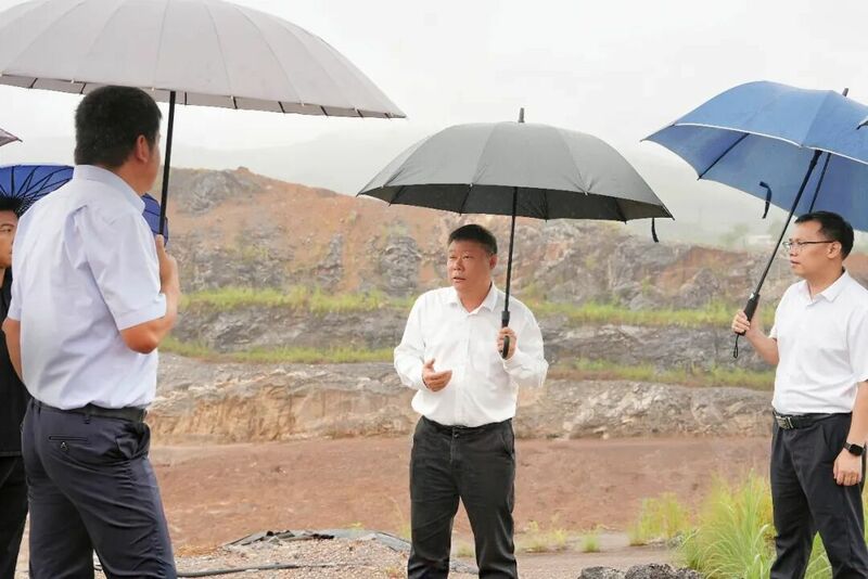 张广晖在龙归镇调研时强调：全力推进韶关数据中心集群起步区扩区（龙归片区）建设，为韶关打造“智算之城”贡献武江力量